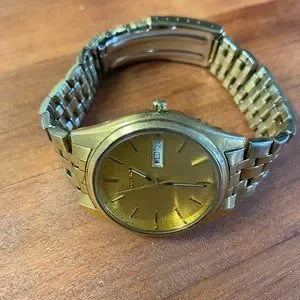 Seiko Accessories Large Mens Gold Tone Seiko Watch With Date